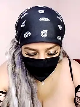 Snapshot of mari_layali chatting on 12.07.24 mari layali online show from 12.07.24