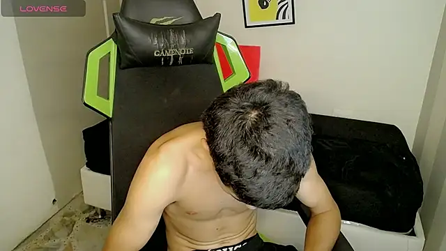 bby santi online show from 11.18.25