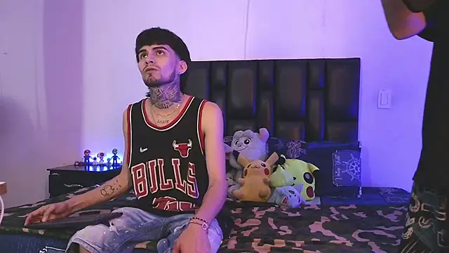 Snapshot of Brutal_Sex_Fucking chatting on 10.03.25 Brutal Sex Fucking online show from 10.03.25