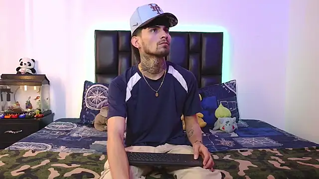 Brutal Sex Fucking online show from 02.04.26