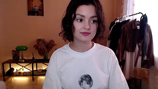 CuteRuby99 online show from 10.12.25