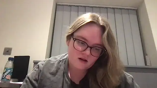 honeyyy24 online show from 05.28.26