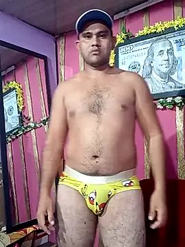 Snapshot of travieso2893 chatting on 01.04.25 travieso2893 online show from 01.04.25