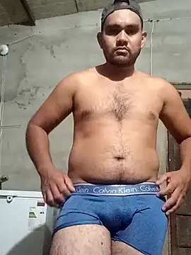 Snapshot of travieso2893 chatting on 03.09.25 travieso2893 online show from 03.09.25