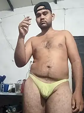 Snapshot of travieso2893 chatting on 10.23.25 travieso2893 online show from 10.23.25