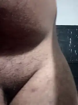 Snapshot of travieso2893 chatting on 10.24.25 travieso2893 online show from 10.24.25