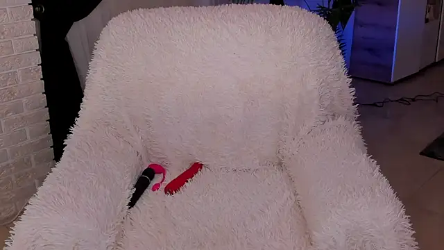 KittiLiza online show from 01.28.25
