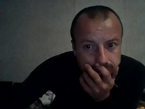Nikolaiyy online show from 12.04.25