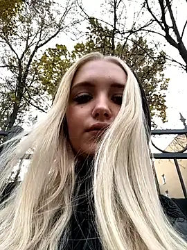 Milkyy wway online show from 10.20.25