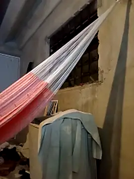 Roysitobebe  online show from 04.28.26