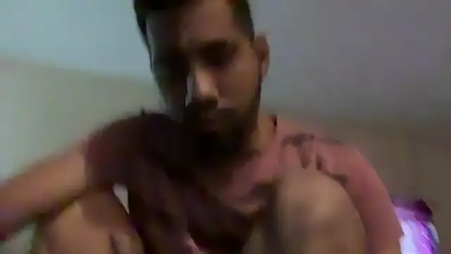 Snapshot of EnriquePersian197 chatting on 12.27.24 EnriquePersian197 online show from 12.27.24