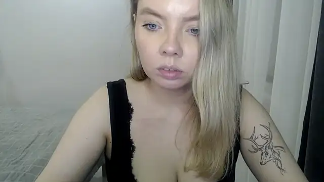 PolinaXXXJones online show from 01.17.25