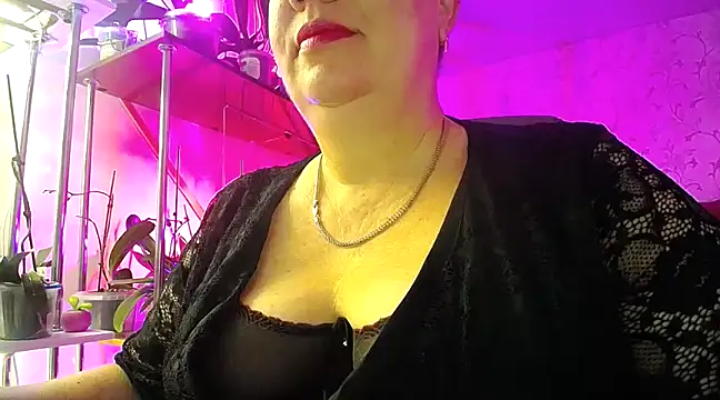  Sweet Woman online show from 01.09.25