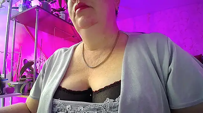  Sweet Woman online show from 01.14.25