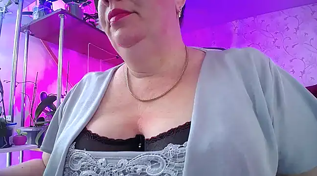  Sweet Woman online show from 01.14.25