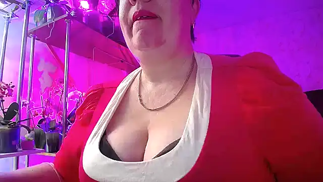  Sweet Woman online show from 03.13.25