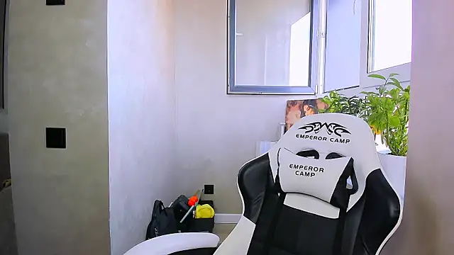 fancy bunny online show from 04.15.26