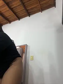 melyescobar online show from 11.13.25