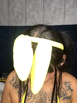 Kanao-Tsuyurii online show from 11.01.25