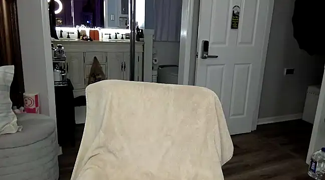 curvyfunlover online show from 12.29.24