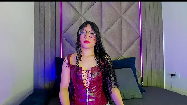 BriaConner  online show from 01.24.25