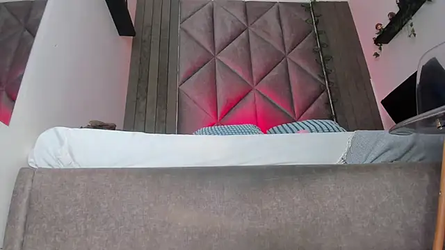 BriaConner  online show from 02.03.26