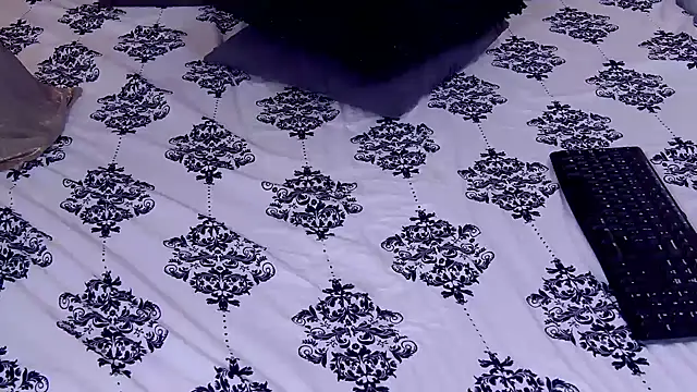 MinnieDrew online show from 12.29.24