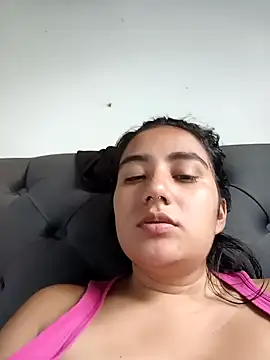 Snapshot of Hellen_Alex chatting on 12.13.24 Hellen Alex online show from 12.13.24