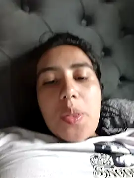 Snapshot of Hellen_Alex chatting on 12.18.24 Hellen Alex online show from 12.18.24