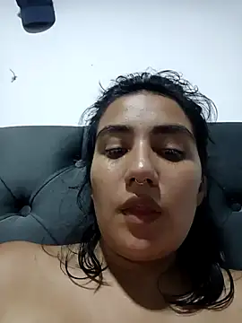 Snapshot of Hellen_Alex chatting on 01.10.25 Hellen Alex online show from 01.10.25