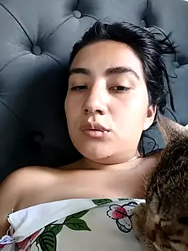 Snapshot of Hellen_Alex chatting on 01.22.25 Hellen Alex online show from 01.22.25