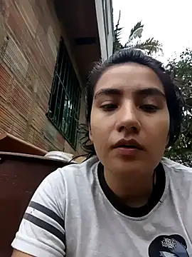 Snapshot of Hellen_Alex chatting on 03.04.25 Hellen Alex online show from 03.04.25