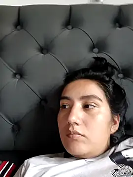 Snapshot of Hellen_Alex chatting on 03.04.25 Hellen Alex online show from 03.04.25