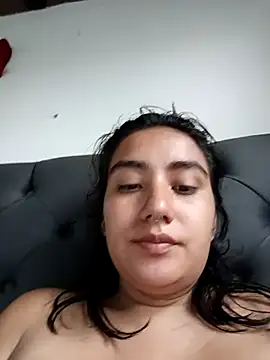 Snapshot of Hellen_Alex chatting on 03.11.25 Hellen Alex online show from 03.11.25