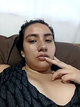 Snapshot of Hellen_Alex chatting on 10.02.25 Hellen Alex online show from 10.02.25