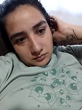 Snapshot of Hellen_Alex chatting on 10.04.25 Hellen Alex online show from 10.04.25