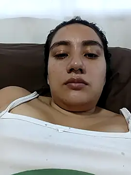 Snapshot of Hellen_Alex chatting on 10.05.25 Hellen Alex online show from 10.05.25