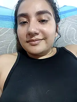 Snapshot of Hellen_Alex chatting on 10.21.25 Hellen Alex online show from 10.21.25