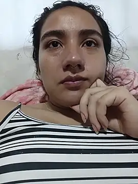 Hellen Alex online show from 12.22.25