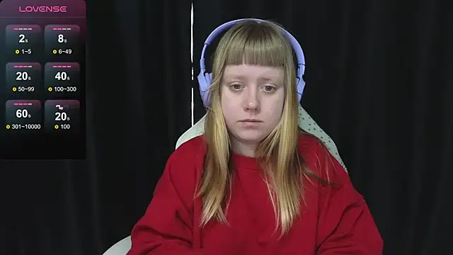 Snapshot of June_shy0 chatting on 02.26.26 June shy0 online show from 02.26.26