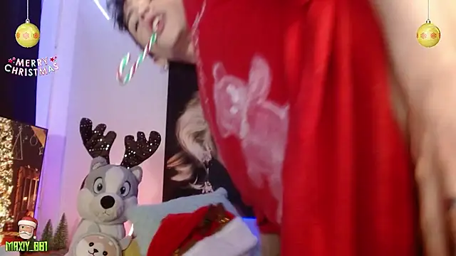 maxiy 001 online show from 12.03.24