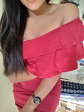 Snapshot of Meenakshi_ chatting on 11.07.25 Meenakshi online show from 11.07.25