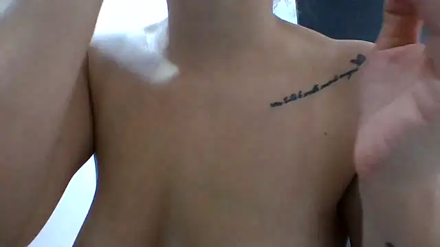 Snapshot of _isaabellaa chatting on 02.05.25 isaabellaa online show from 02.05.25