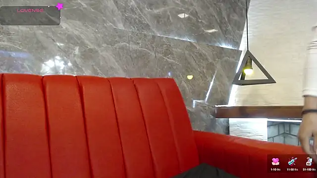 Snapshot of _isaabellaa chatting on 02.07.25 isaabellaa online show from 02.07.25