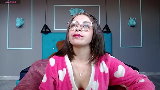 Snapshot of _isaabellaa chatting on 09.22.25 isaabellaa online show from 09.22.25