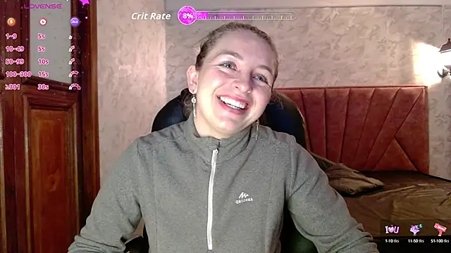 Snapshot of _isaabellaa chatting on 10.23.25 isaabellaa online show from 10.23.25