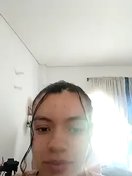 helen kinett online show from 04.10.26