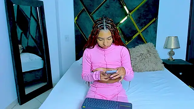 Criss Ariana online show from 01.18.25