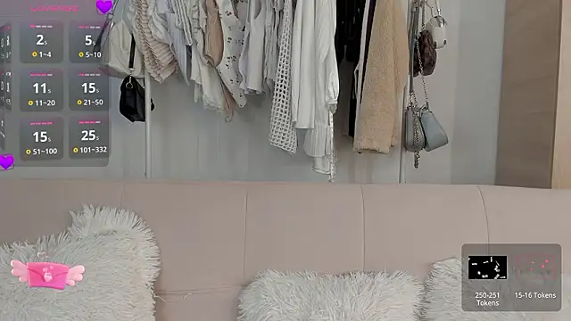 Sweetnaughtygirl  online show from 03.07.26