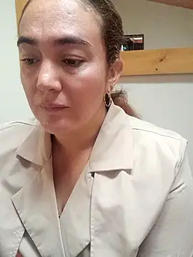 skayhot  online show from 04.01.26